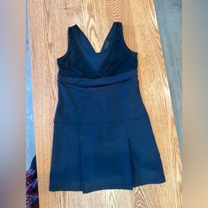 Athleta Black Sleeveless Athletic Dress Size Medium